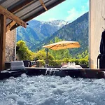 Jacuzzi Sauna Terrasse Venosc Nyaraló